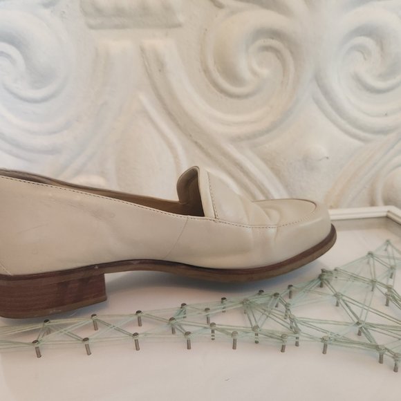 Rockport Cream Leather Loafers. Great Condition. Size 7.5 - Picture 3 of 15